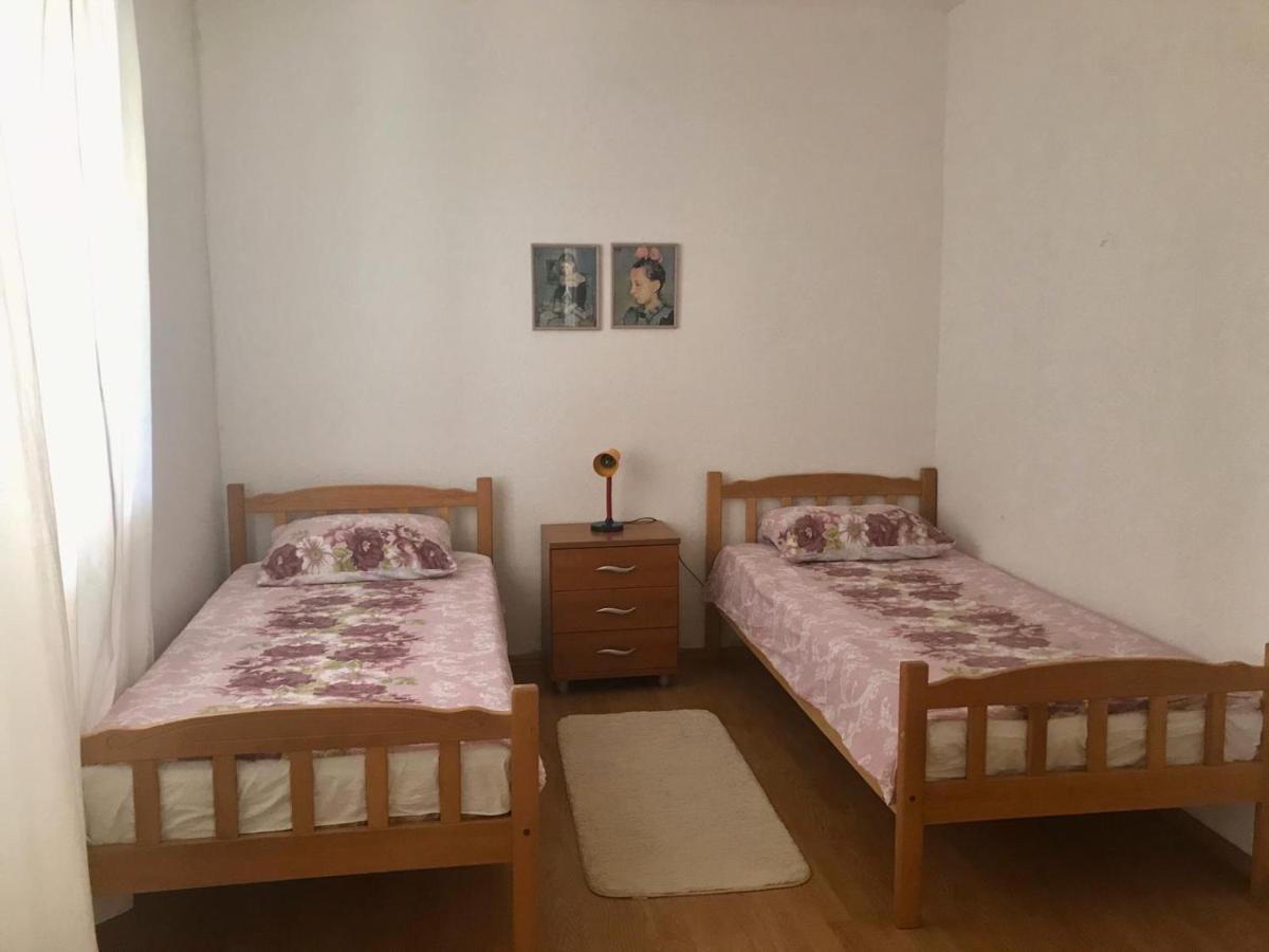 Appartement Elena à Benkovac Extérieur photo