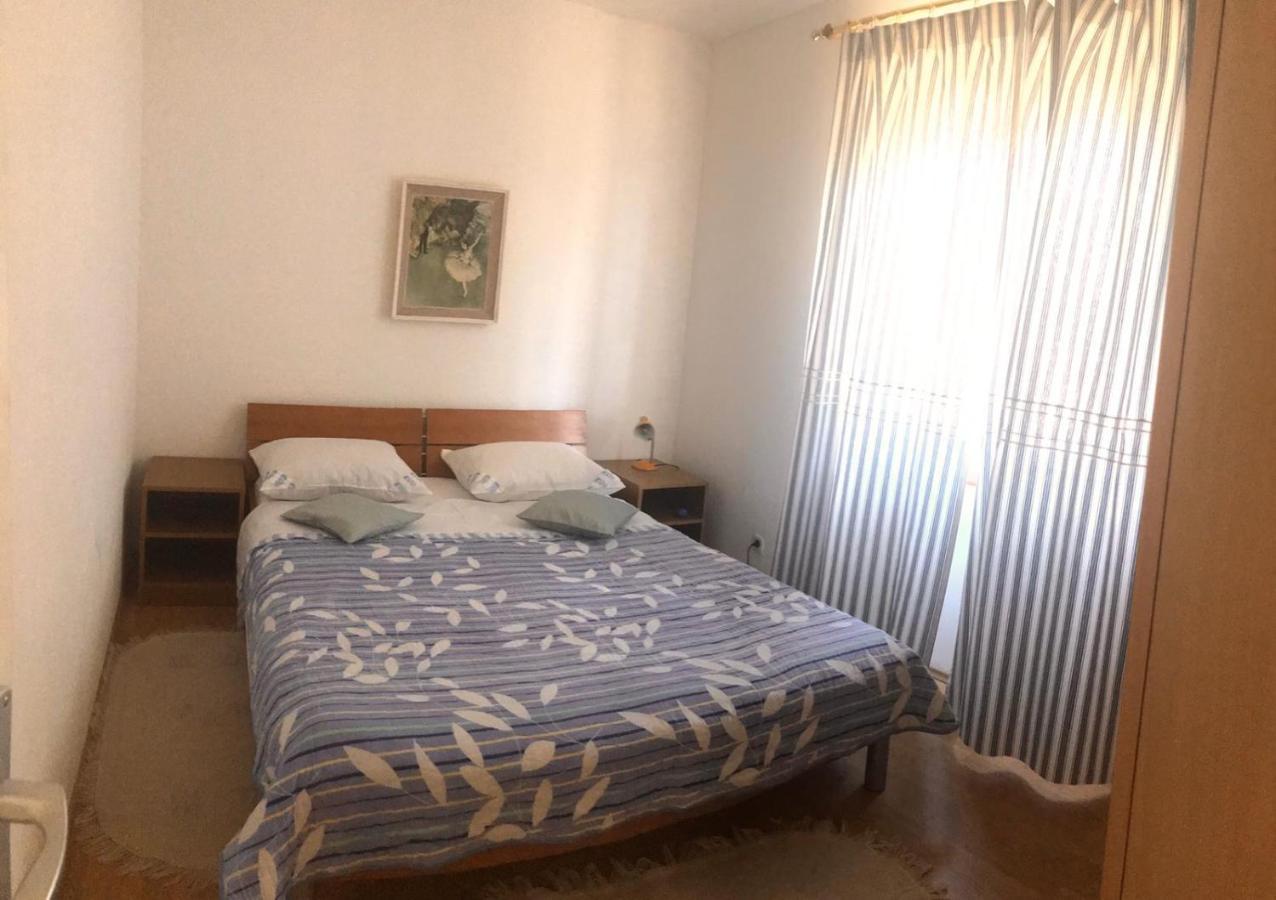 Appartement Elena à Benkovac Extérieur photo